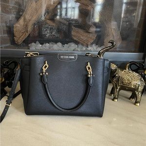 Beautiful black leather purse!